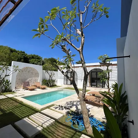 Villa Erita, Stylish And Beautiful Villa In Nyang Nyang